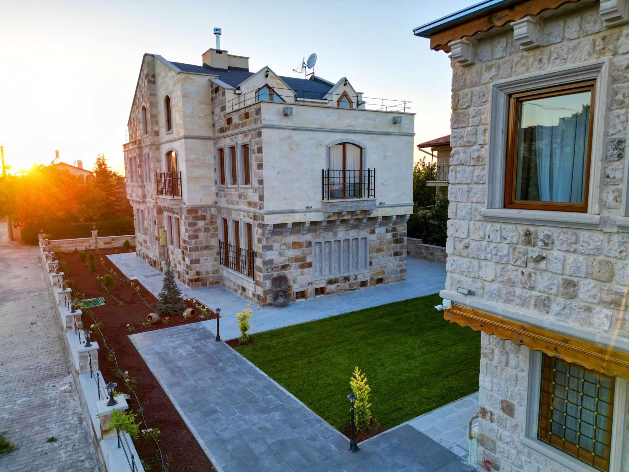 Remus Romulus Cappadocia Hotel Uchisar Exterior photo