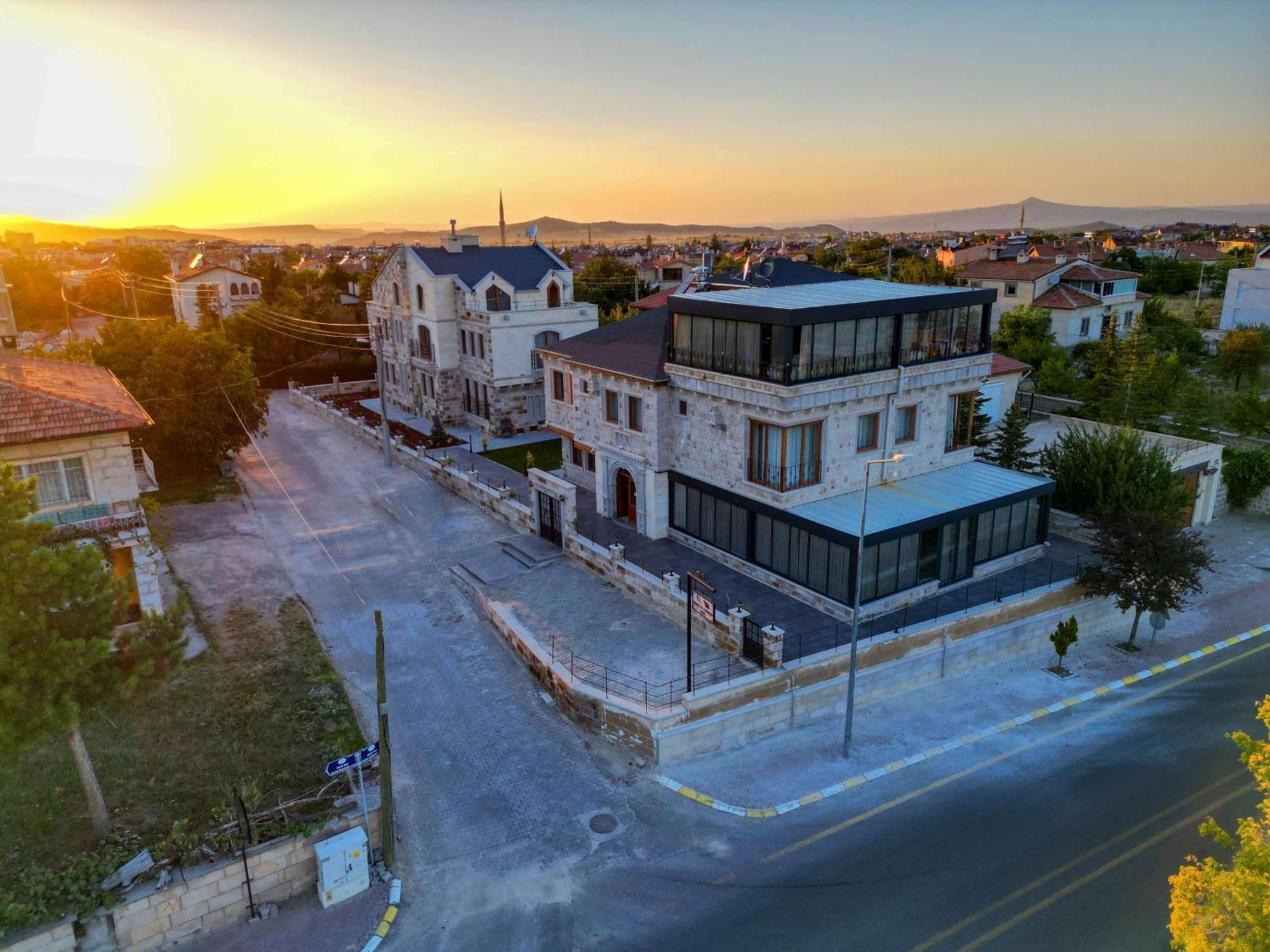 Remus Romulus Cappadocia Hotel Uchisar Exterior photo