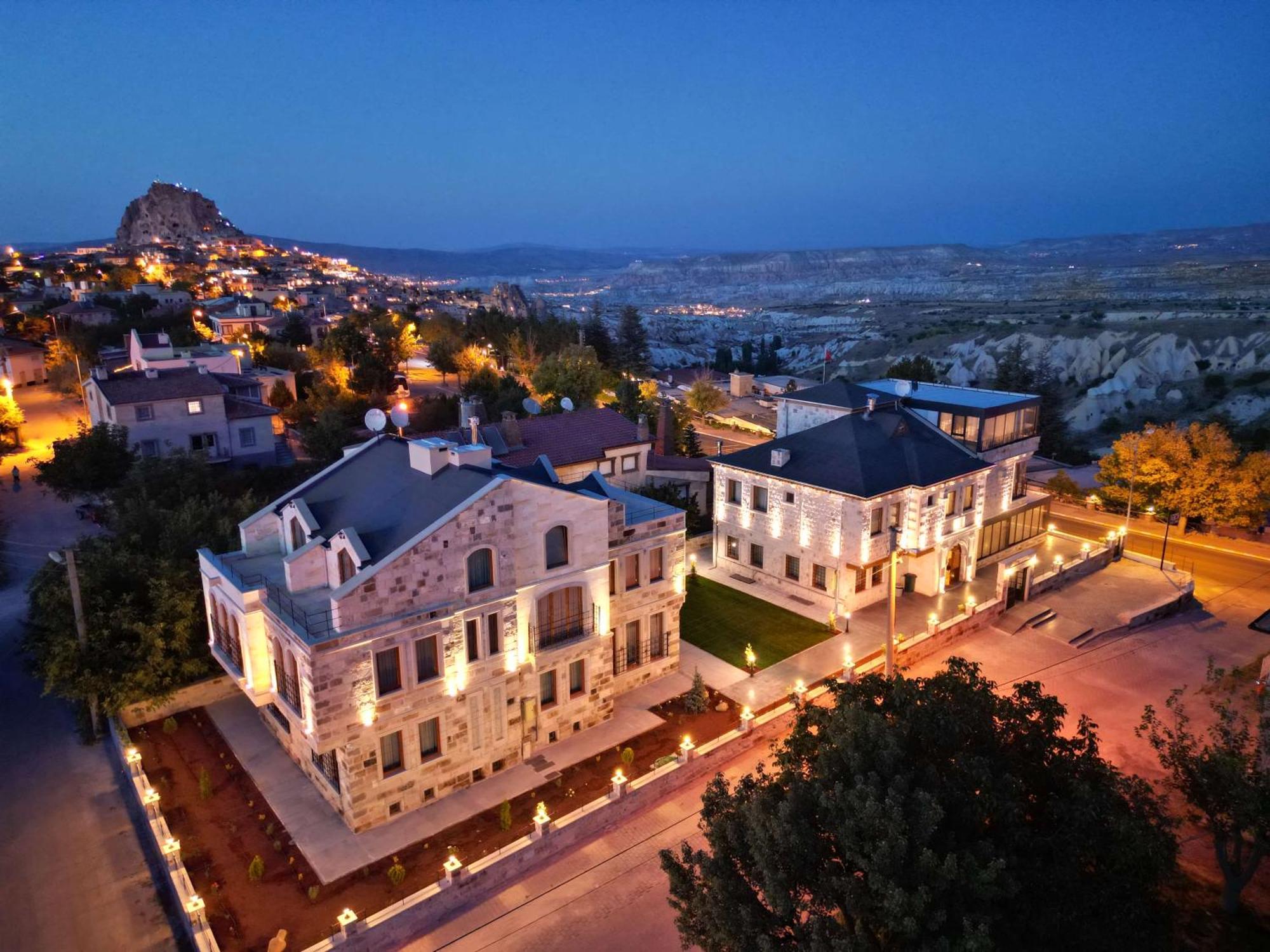 Remus Romulus Cappadocia Hotel Uchisar Exterior photo