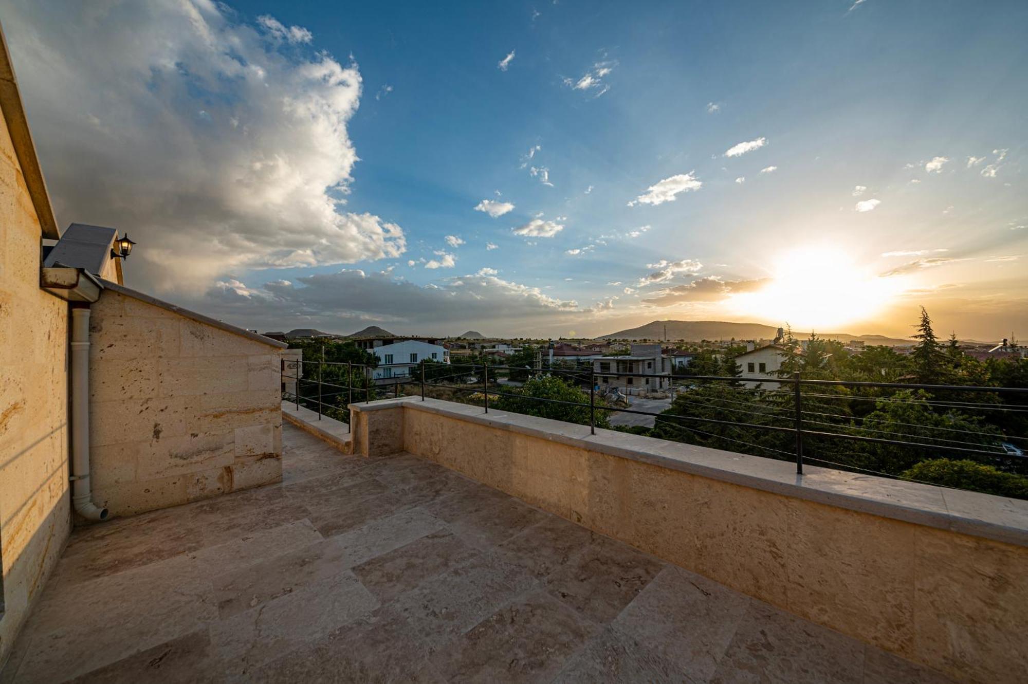 Remus Romulus Cappadocia Hotel Uchisar Exterior photo